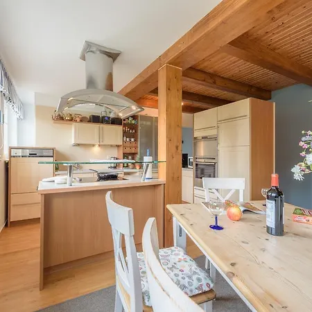 Guest house Landkogge *